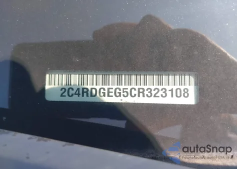 2012 Dodge Grand Caravan R/T z USA, uszkodzony, nr VIN 2C4RDGEG5CR323108
